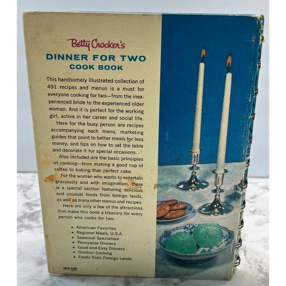 Vintage Betty Crockers Dinner for Two Cookbook 1958 1st Ed 1st Print Recipes - Picture 3 of 13